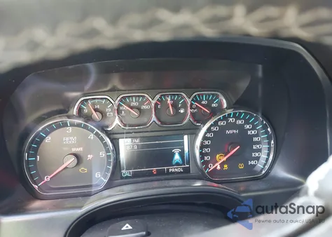 2018 Chevrolet Silverado 1500 1Lt z USA, uszkodzony, nr VIN 3GCUKREC4JG329896